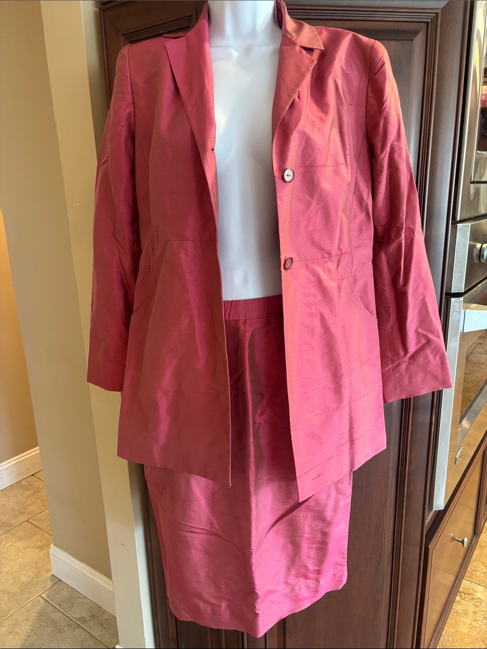 Rena Rowan Silk Rose Pink Size 8 Blazer and Size 6 Skirt Set